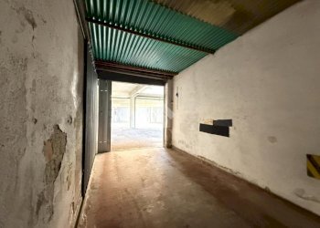 Box Via Lorenzo Valla, Milano (zona Chiesa Rossa) - foto 16