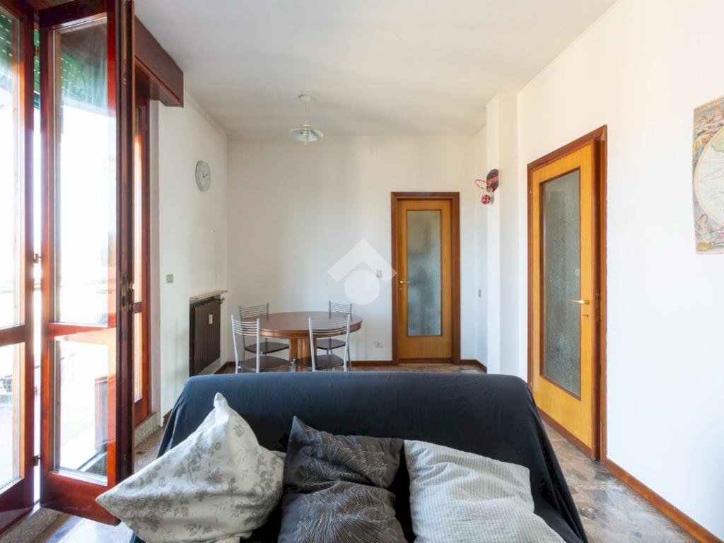 Attic Via Palanzone, Milano (neighborhood Niguarda) - photo 2