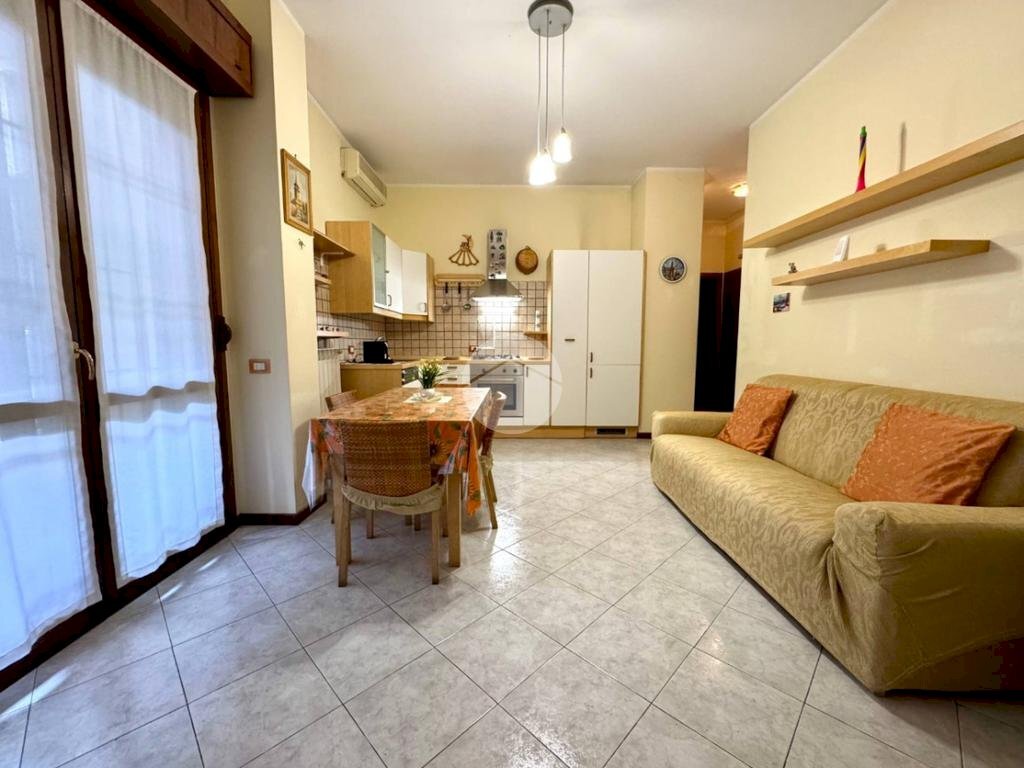 Two-room apartment Via Monte San Genesio, Milano (neighborhood Maciachini) - photo 2