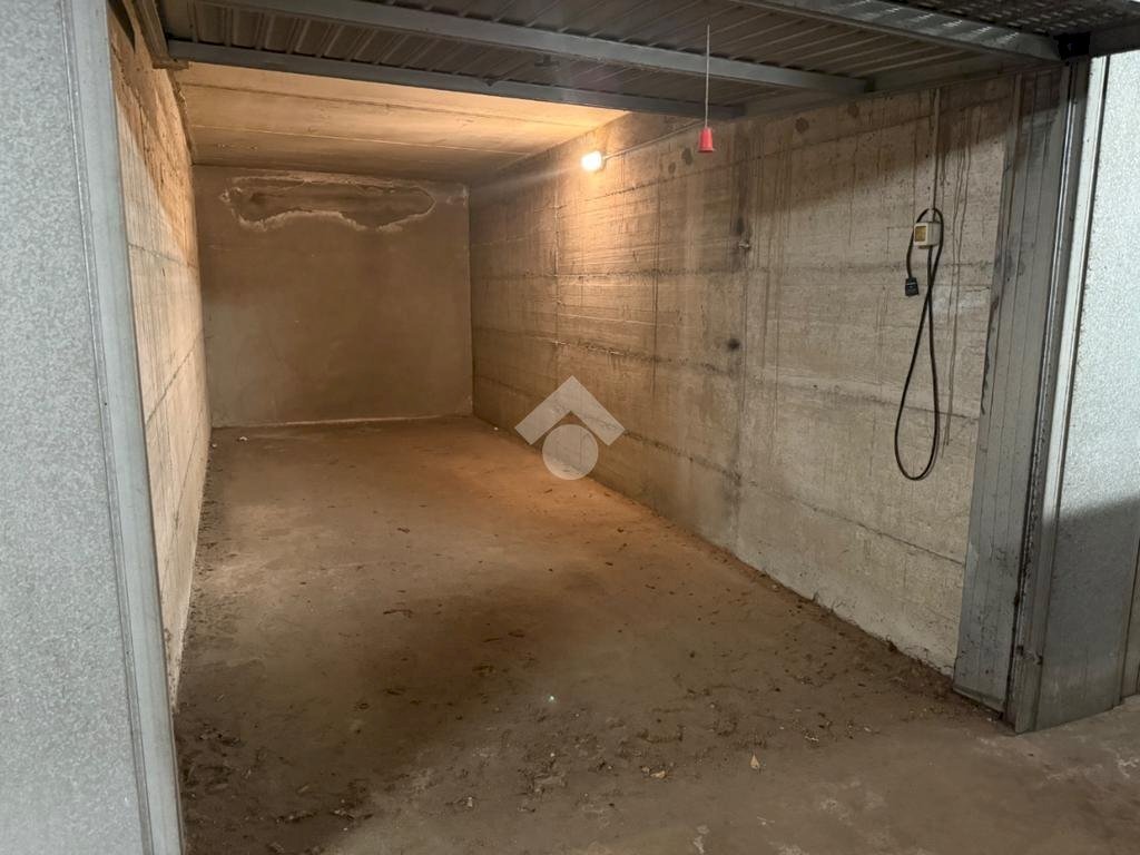 Box Via Val della Torre, Torino (neighborhood Lucento) - photo 3