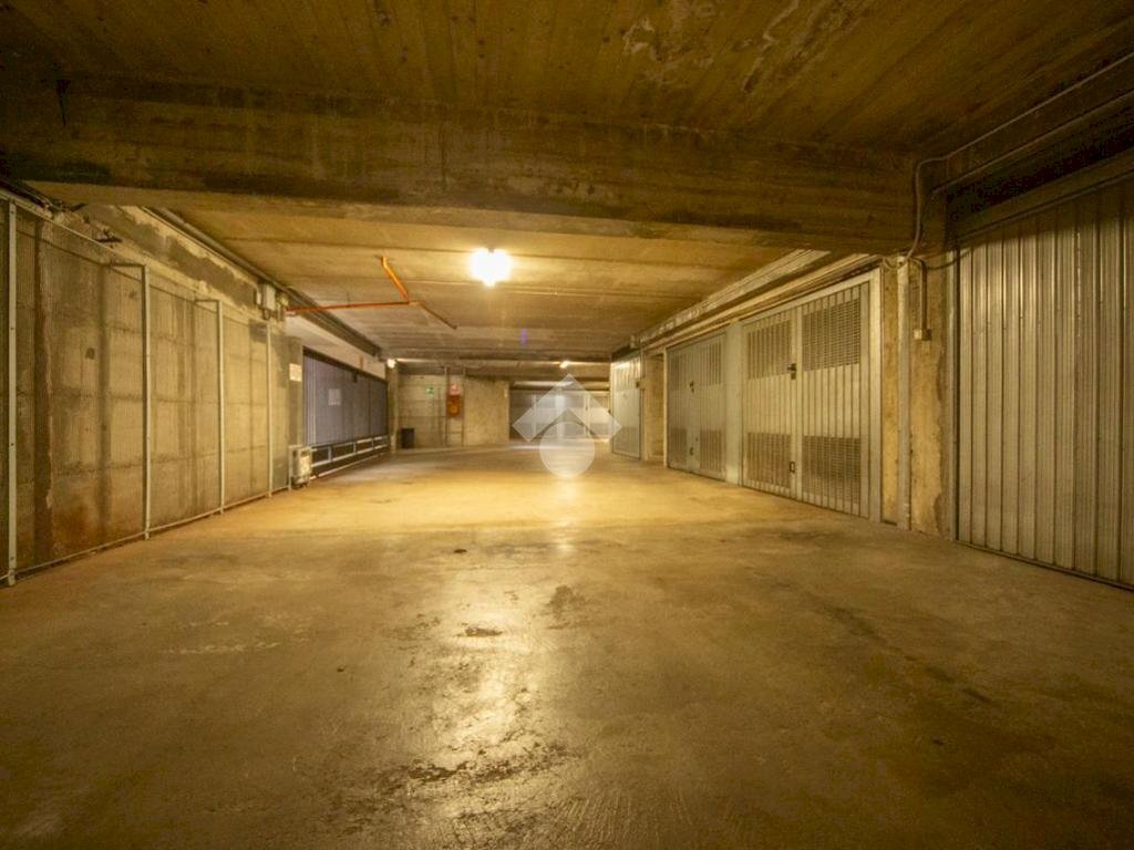 Box Via Val della Torre, Torino (neighborhood Lucento) - photo 1