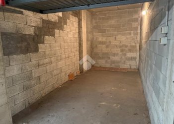 Box Via Val della Torre, Torino (neighborhood Lucento) - photo 2