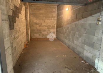 Box Via Val della Torre, Torino (neighborhood Lucento) - photo 3