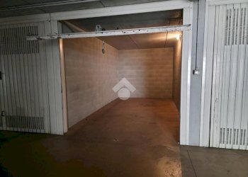 Quadrilocale Via Buenos Aires, Torino (zona Santa Rita) - foto 38