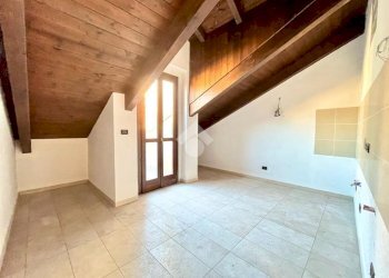 Mansarda Via Lanzo, Torino - foto 3