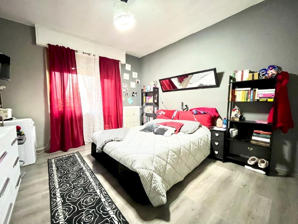 Three-room apartment Via Parenzo, Torino (neighborhood Lucento) - photo 1