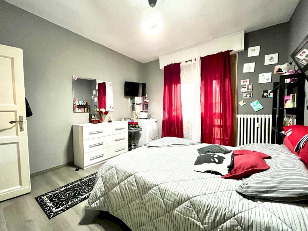 Three-room apartment Via Parenzo, Torino (neighborhood Lucento) - photo 3