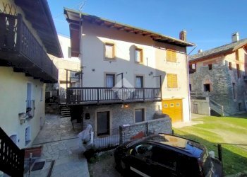 Rustico Via Monte Zerbion, Aosta - foto 1