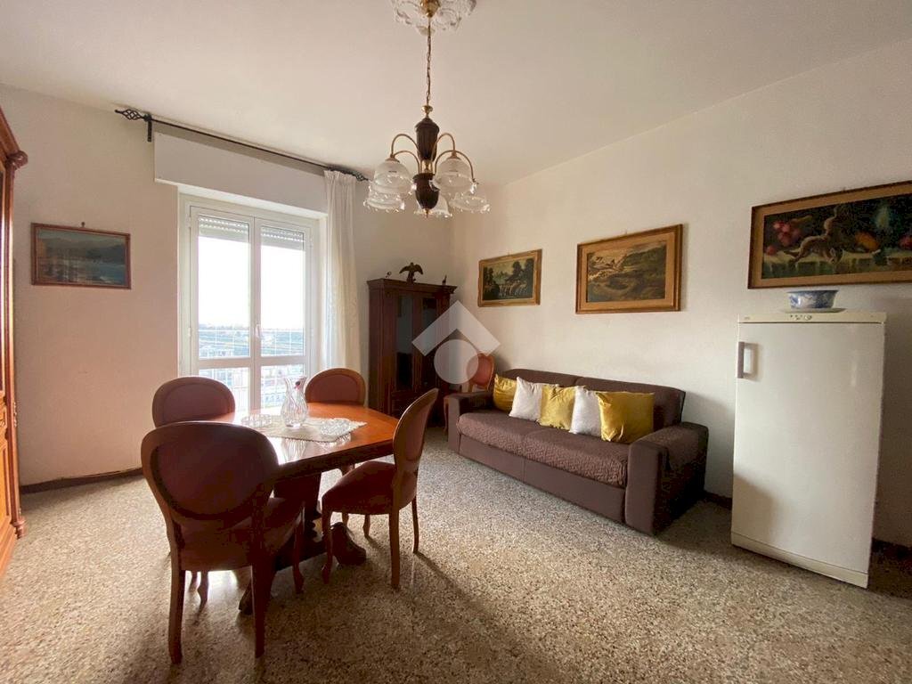 Quadrilocale Via paradiso, Genova (zona Cornigliano) - foto 2