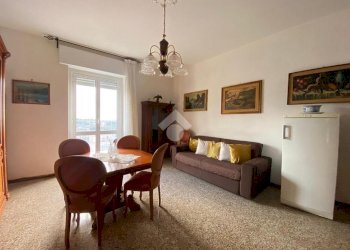 Quadrilocale Via paradiso, Genova (zona Cornigliano) - foto 2