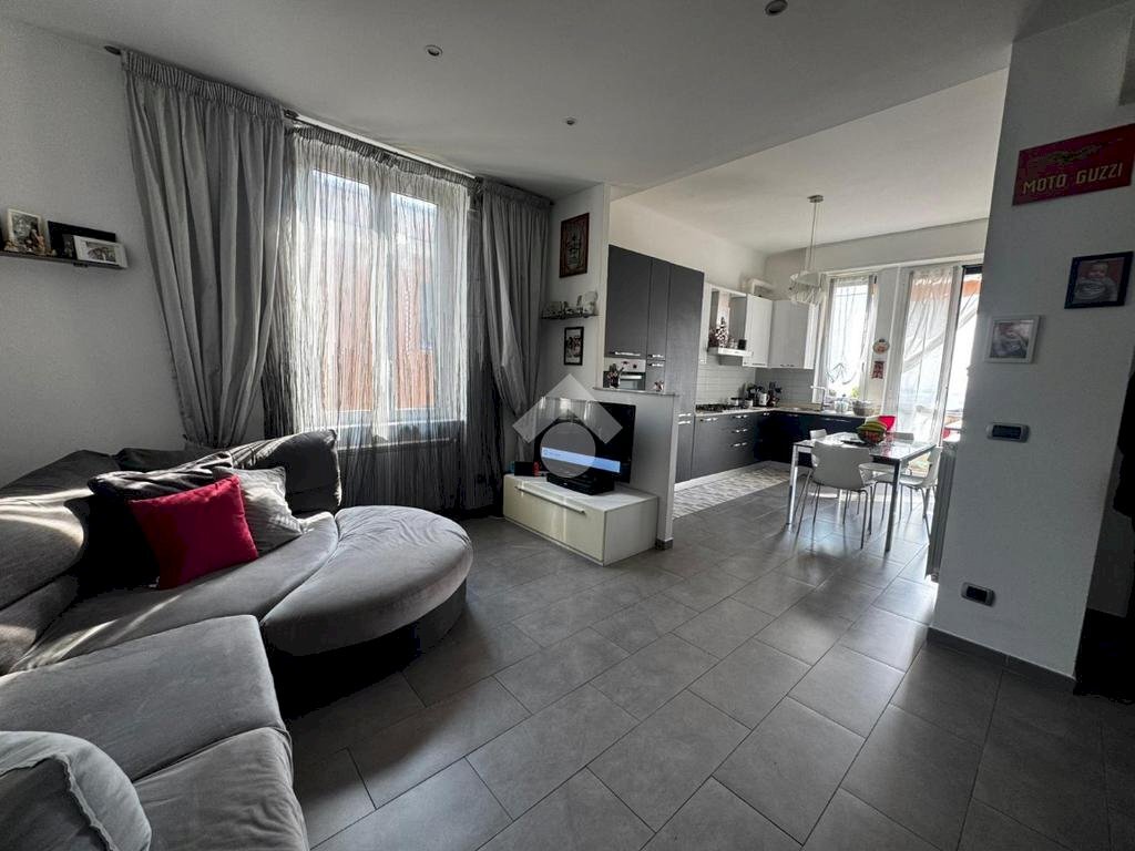 Appartamento Via Battaglini Vittorio, Genova (zona Sampierdarena) - foto 1