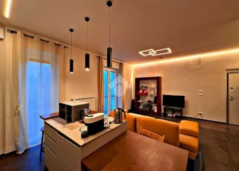 Appartamento Via Repusseno, Savona (zona Lavagnola) - foto 8