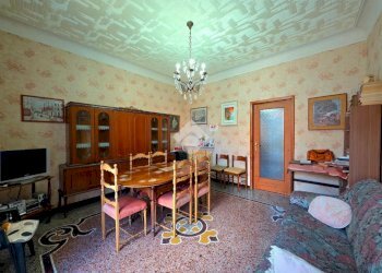 Quadrilocale Via Niccolò Paganini, Savona (zona Fornaci) - foto 10