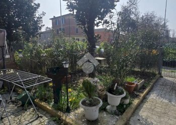 Villa a Schiera Via Francesco Zanardi, Bologna - foto 1