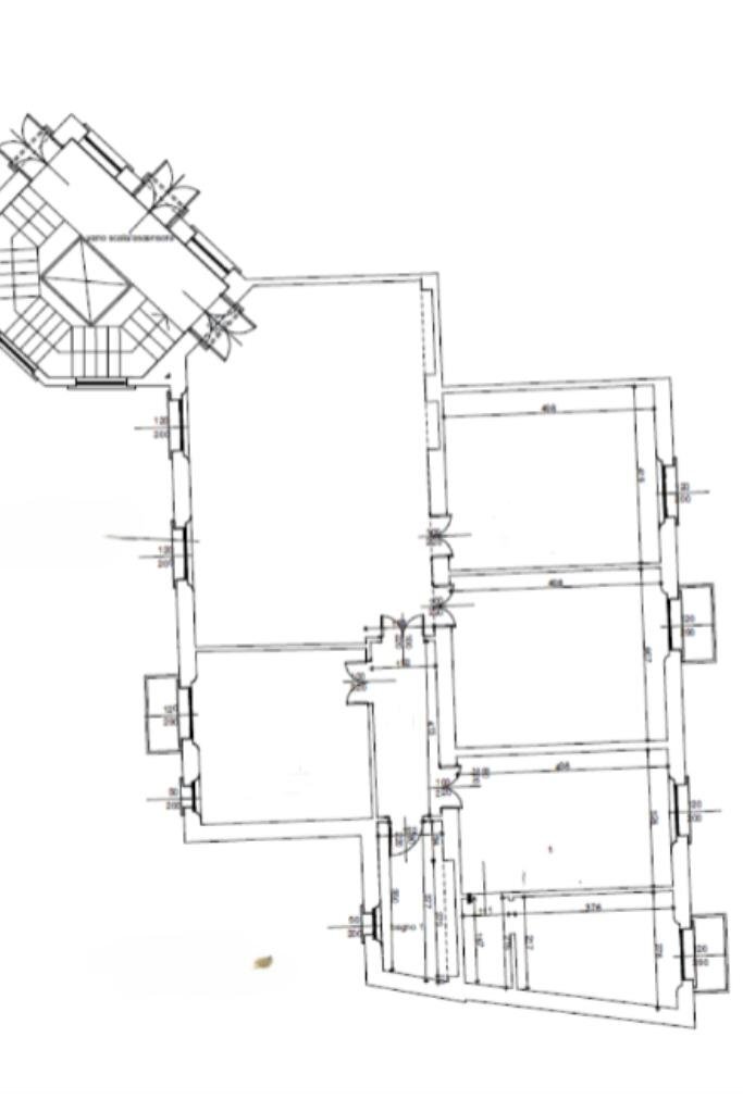 Four-room apartment Via Francesco Crispi, Legnano - floor plans 1