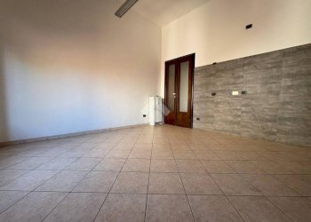 Quadrilocale Via Francesco Crispi, Legnano - foto 4