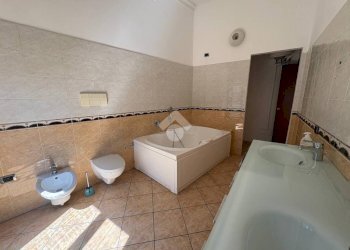 Quadrilocale Via Francesco Crispi, Legnano - foto 6