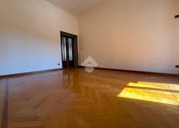 Quadrilocale Via Francesco Crispi, Legnano - foto 8