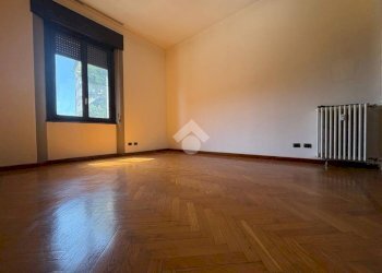 Quadrilocale Via Francesco Crispi, Legnano - foto 15