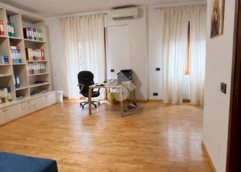 Quadrilocale via brunetto latini, Novate Milanese - foto 26