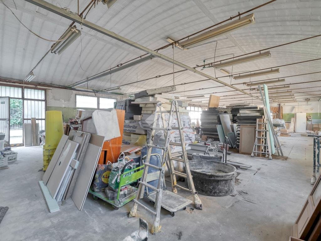 Capannone Via del Tuscolano, Bologna - foto 2