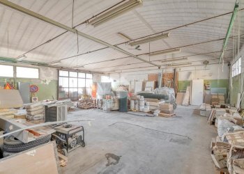 Capannone Via del Tuscolano, Bologna - foto 6