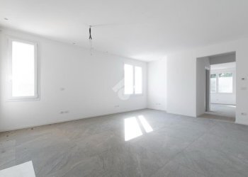 Capannone Via del Tuscolano, Bologna - foto 37