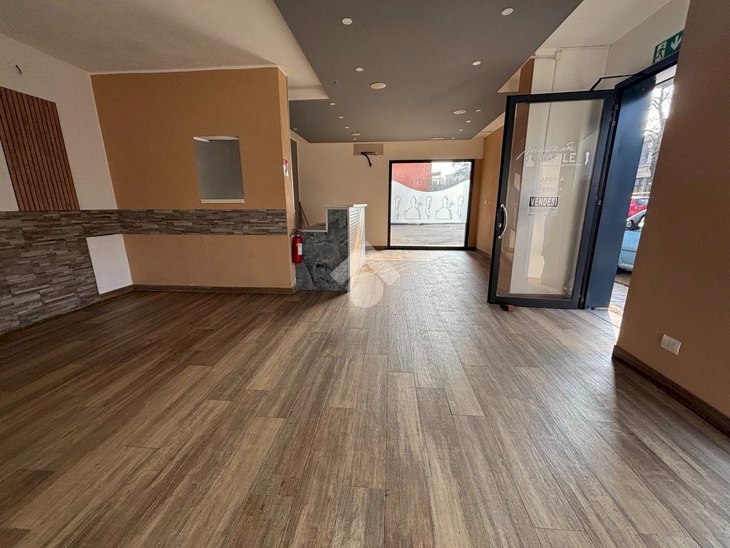 Shop Via Nicoli, Modena (neighborhood San Faustino) - photo 2