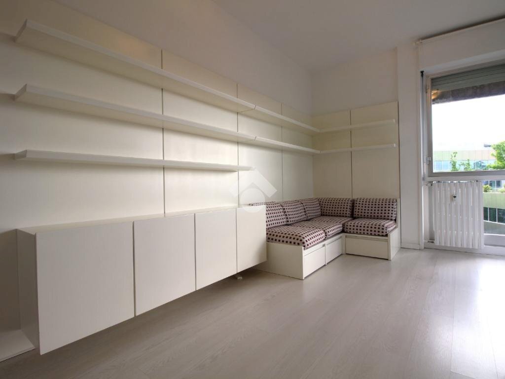 Two-room apartment Seconda strada torre, Pioltello - photo 1