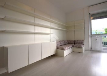 Two-room apartment Seconda strada torre, Pioltello - photo 1