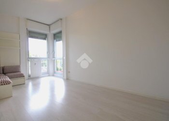 Two-room apartment Seconda strada torre, Pioltello - photo 8