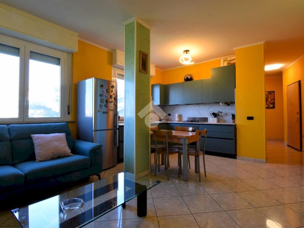 Two-room apartment Via Massimo D'Azeglio, Rozzano - photo 3