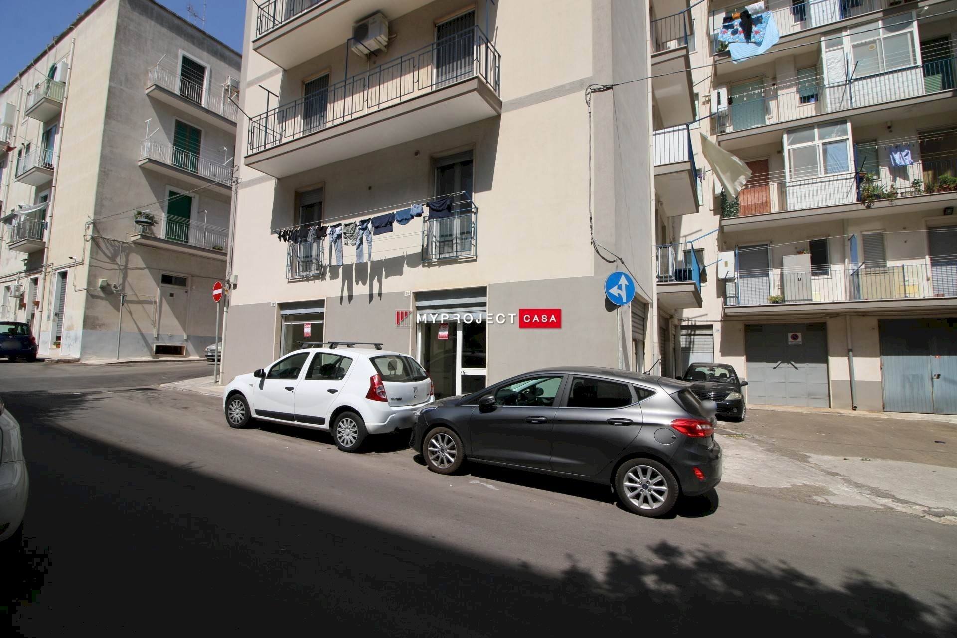 Warehouse Via Della Valle, Martina Franca - photo 1