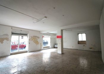 Warehouse Via Della Valle, Martina Franca - photo 4