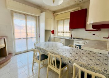 Foto 2 - Appartamento VIA FONTANELLE
 
74, Grottaminarda - foto 2