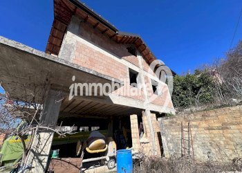 Foto 3 - Casa indipendente via Macindole
 
snc, L'Aquila - foto 3