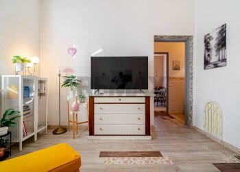 Soggiorno - Casa indipendente VIA NICCOLO' TOMMASEO
 
7, Rho - foto 9