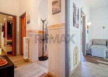 Hall / corridoio - Casa indipendente VIA NICCOLO' TOMMASEO
 
7, Rho - foto 16