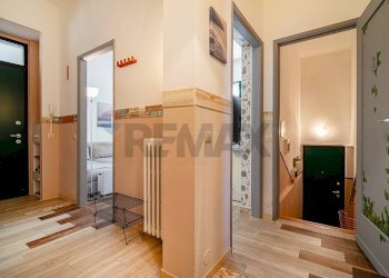 Hall / corridoio - Casa indipendente VIA NICCOLO' TOMMASEO
 
7, Rho - foto 26