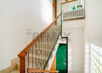 Scale - Casa indipendente VIA NICCOLO' TOMMASEO
 
7, Rho - foto 37