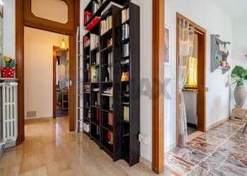 Hall / corridoio - Casa indipendente VIA NICCOLO' TOMMASEO
 
7, Rho - foto 54