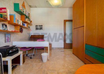 Camera / camera da letto - Casa indipendente VIA NICCOLO' TOMMASEO
 
7, Rho - foto 61