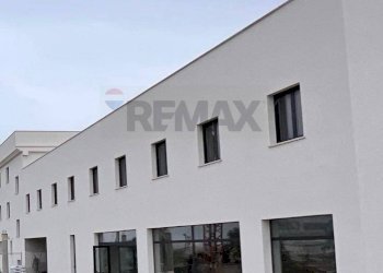 Edificio all\'aperto - Commercial Premises Via Oliere e Saponiere Meridionali
 
snc, Molfetta - photo 5