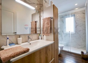 Bagno - Quadrilocale Via Peucetia
 
10, Bari - foto 6