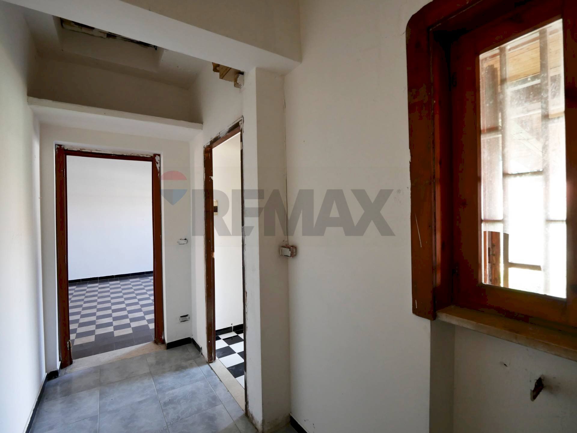 Hall / corridoio - Villa Strada Porticello
 
1, Bari - foto 2