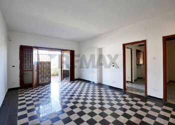 Stanza vuota - Villa Strada Porticello
 
1, Bari - foto 3