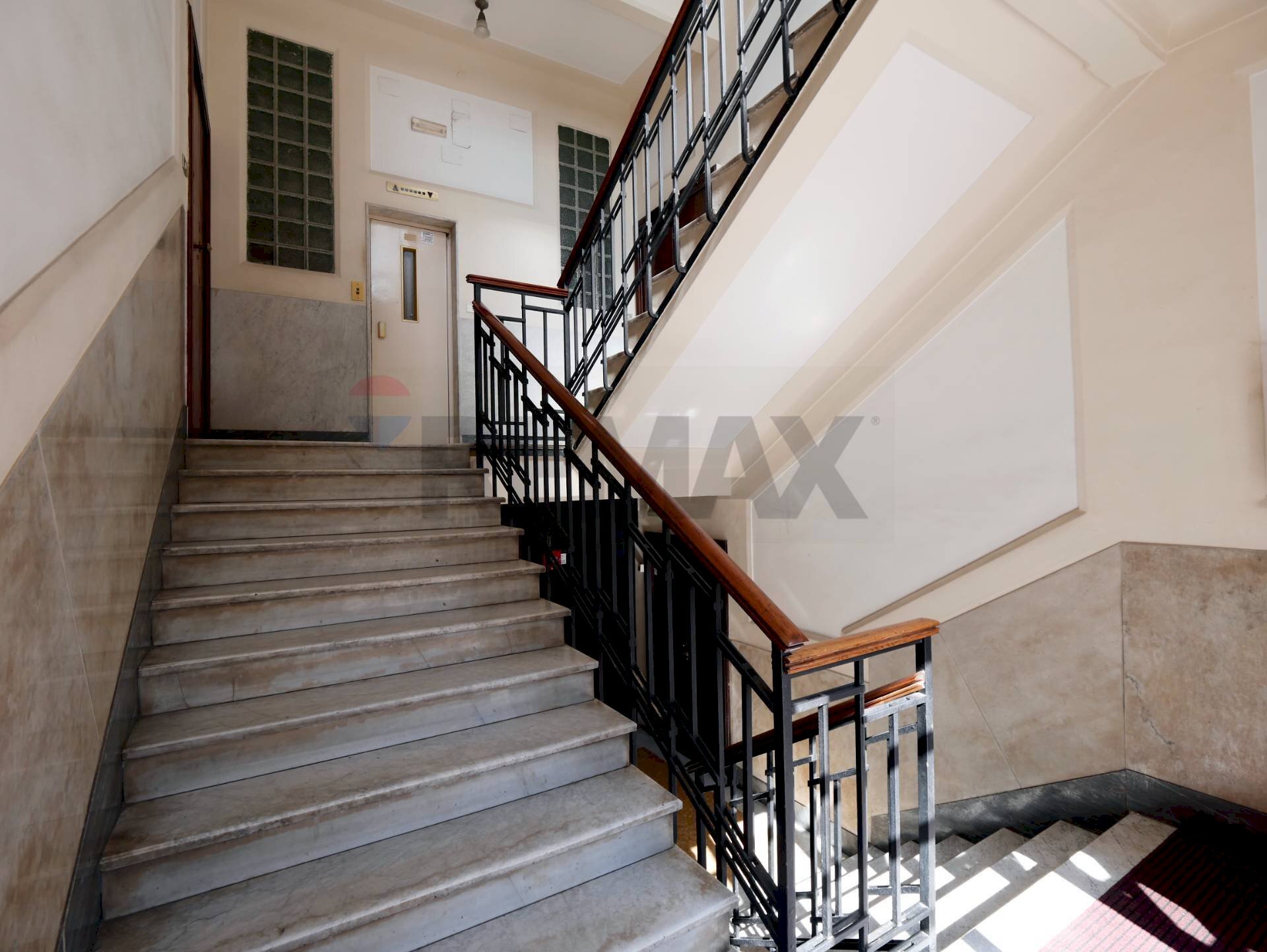 Scale - Quadrilocale Corso Vittorio Veneto
 
6, Bari - foto 3