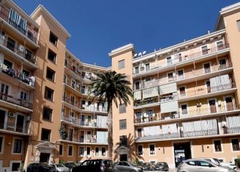 Edificio all\'aperto - Quadrilocale Corso Vittorio Veneto
 
6, Bari - foto 1