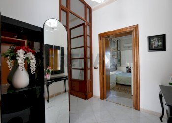 Hall / corridoio - Quadrilocale Corso Vittorio Veneto
 
6, Bari - foto 4