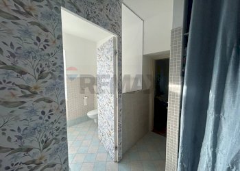 Bagno - Trilocale VIA VIGGIU'
 
18, Saltrio - foto 15